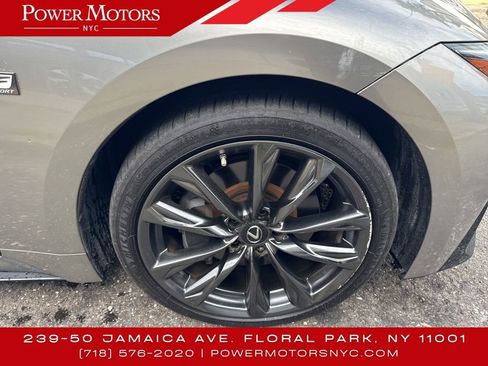 Used 2022 Lexus IS 350 F Sport image 10