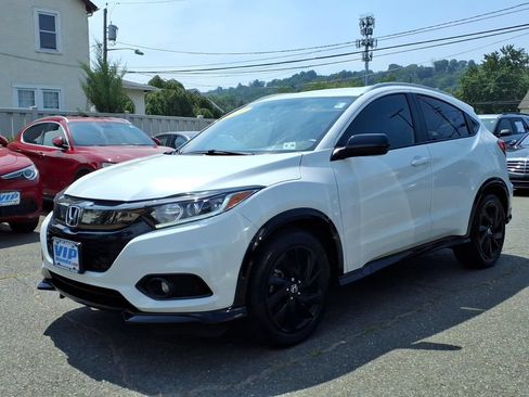 Used 2021 Honda HR-V Sport image 22