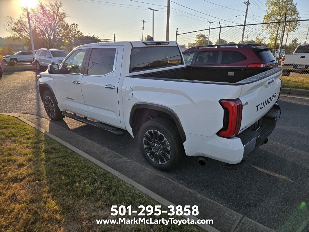 Used 2026 Toyota Tundra Limited AWD/4WD image 5