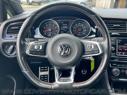 Used 2019 Volkswagen Golf 4-Door image 24