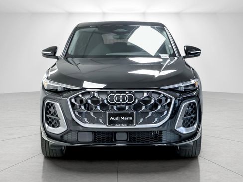 New 2025 Audi Q5 Prestige image 8