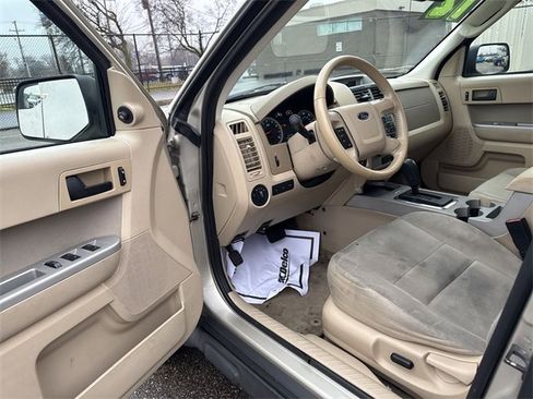 Used 2012 Ford Escape XLT image 13