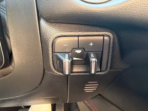 Used 2025 Dodge Durango GT AWD/4WD image 21