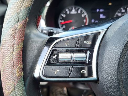 Used 2023 Kia Seltos S FWD image 17