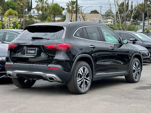 Used 2025 Mercedes-Benz GLA 250 image 3