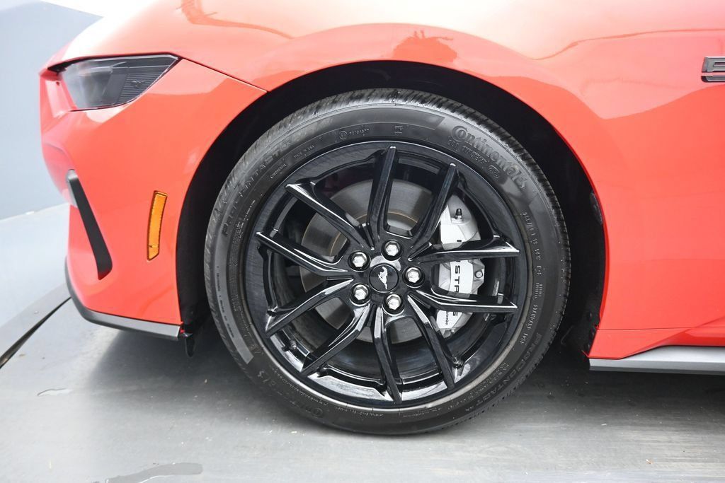 Used 2025 Ford Mustang GT Premium RWD image 47