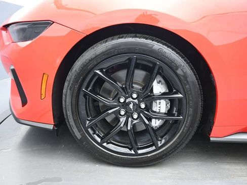 Used 2025 Ford Mustang GT Premium RWD image 47