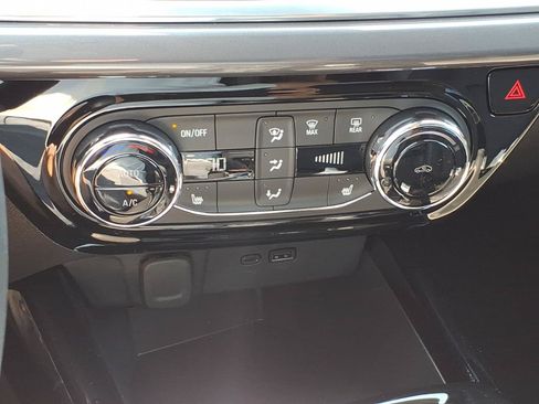 New 2026 Chevrolet Trax ACTIV w/ Driver Confidence Package FWD image 19
