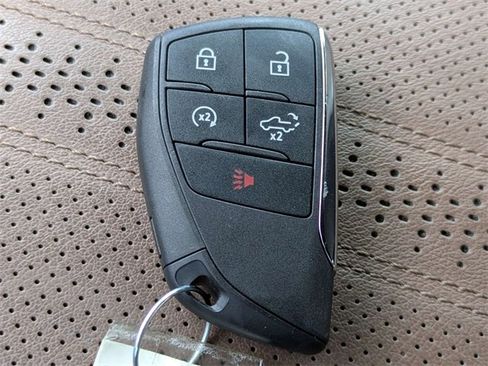 Used 2023 Chevrolet Silverado 1500 High Country w/ High Country Premium Package image 30