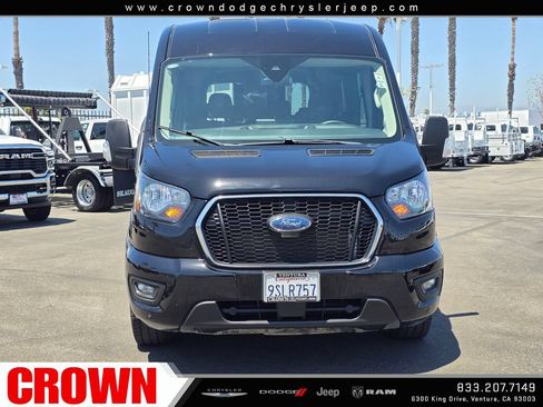 Used 2025 Ford Transit 350 148 Medium Roof Wagon RWD image 2