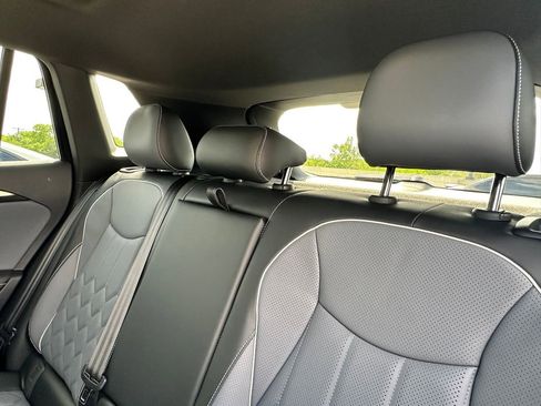 New 2026 Volkswagen Tiguan SEL R-Line AWD/4WD image 28