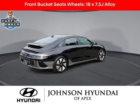 Certified 2024 Hyundai Ioniq 6 SE RWD image 9