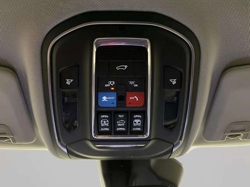 Used 2022 Jeep Grand Cherokee Limited 4xe AWD/4WD image 42