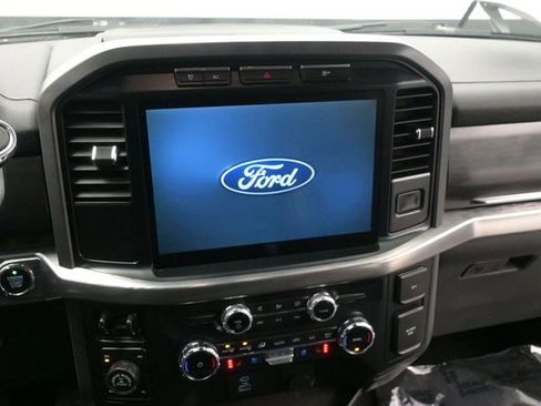 Used 2022 Ford F150 Lariat w/ Equipment Group 501A Mid image 19