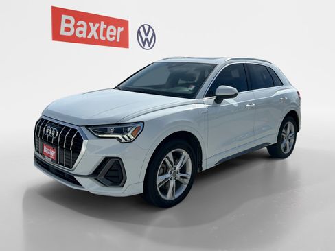 Used 2021 Audi Q3 2.0T Premium Plus w/ Premium Plus Package image 17