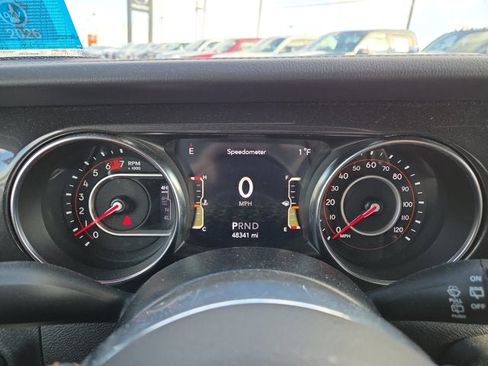 Used 2022 Jeep Wrangler Unlimited Rubicon image 27