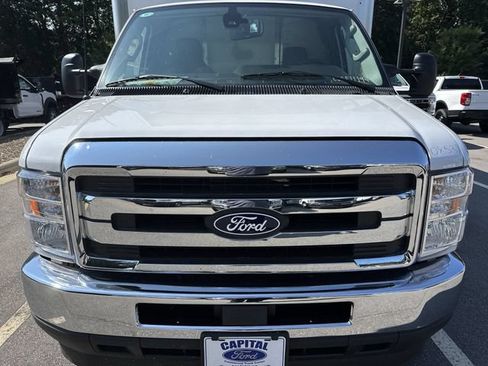 New 2027 Ford E-450 and Econoline 450 Super Duty w/ Power Equipment Group RWD image 10