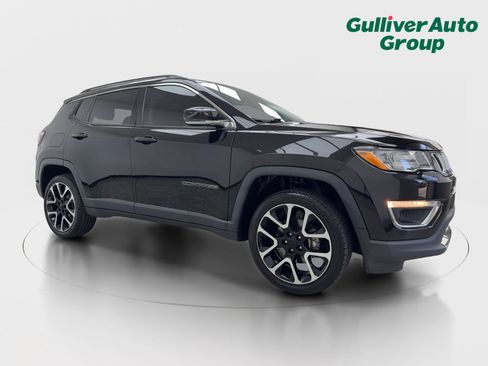 Used 2019 Jeep Compass Limited AWD/4WD image 12