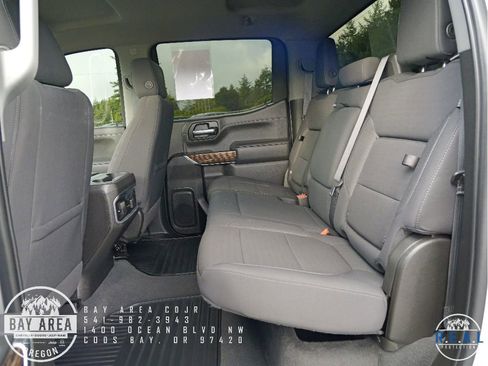 Used 2021 GMC Sierra 1500 Elevation image 18