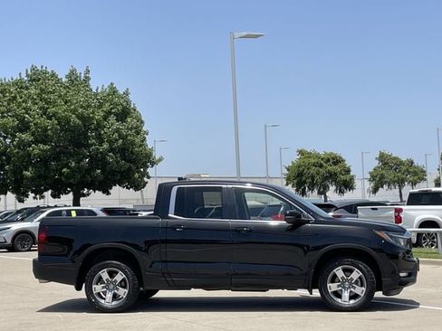 Used 2025 Honda Ridgeline RTL image 3