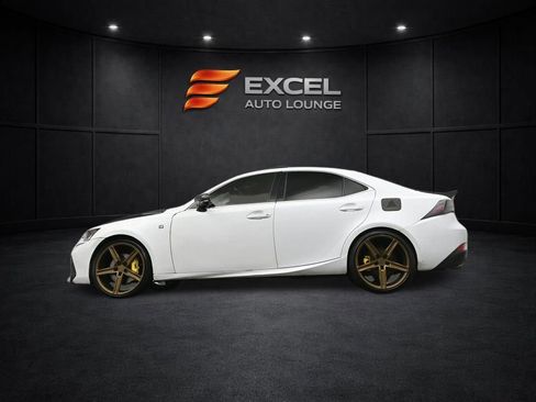 Used 2018 Lexus IS 300 F Sport image 34