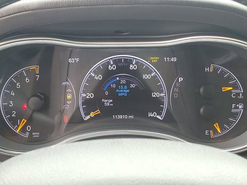 Used 2018 Jeep Grand Cherokee Overland image 25