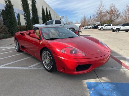 Used 2004 Ferrari 360 Spider image 10