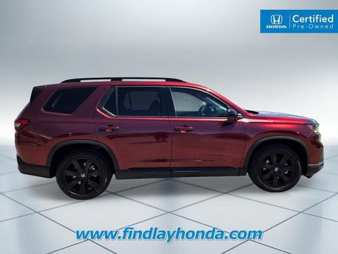 Certified 2025 Honda Pilot Black Edition image 4