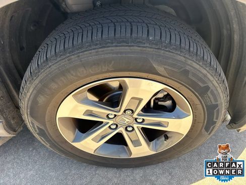 Used 2024 Honda Pilot EX-L image 34