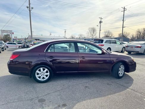 Used 2006 Toyota Avalon XL image 3