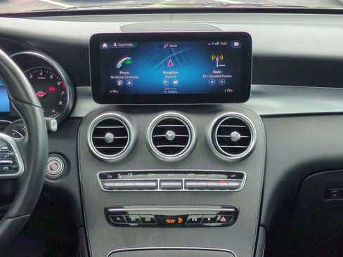 Used 2020 Mercedes-Benz GLC 300 4MATIC image 22