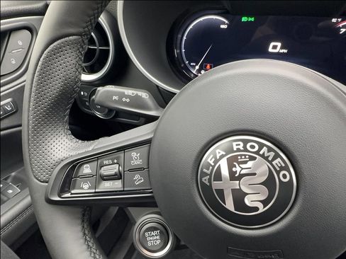 New 2026 Alfa Romeo Stelvio Sprint w/ Convenience Package AWD/4WD image 43