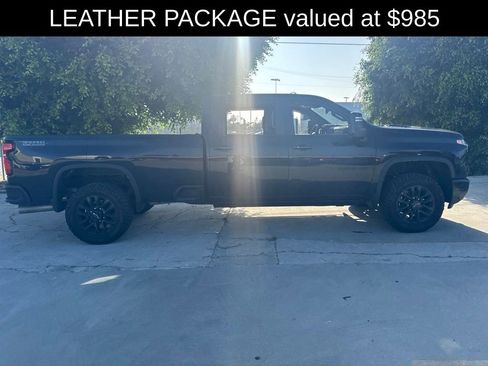 Used 2025 Chevrolet Silverado 2500 LT w/ Trail Boss Package AWD/4WD image 8