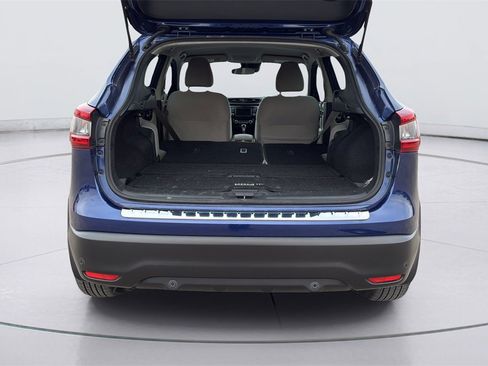 Used 2021 Nissan Rogue Sport SV image 19