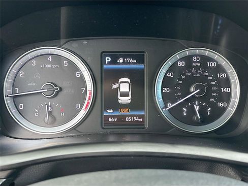 Used 2019 Hyundai Sonata Limited image 13