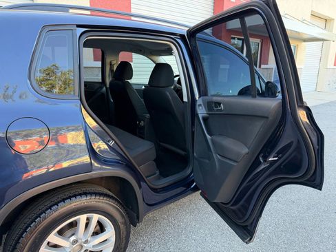 Used 2015 Volkswagen Tiguan S FWD image 26