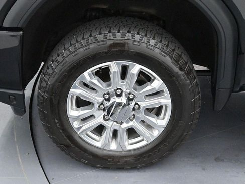 Used 2020 GMC Sierra 2500 Denali w/ Denali Ultimate Package AWD/4WD image 35