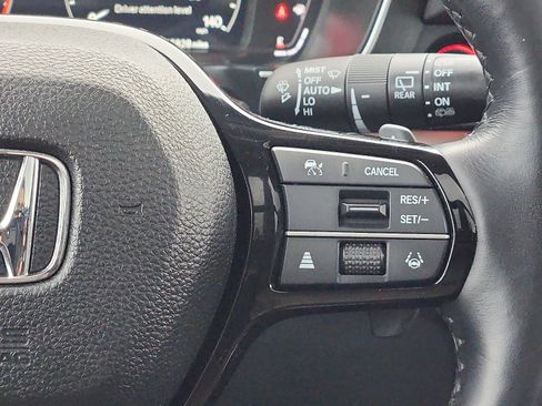 Used 2023 Honda Pilot Elite image 16