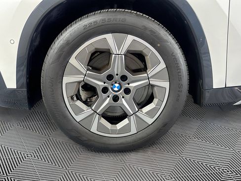 Used 2025 BMW X1 xDrive28i AWD/4WD image 31