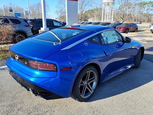 New 2026 Nissan Z Sport w/ Floor Mat Package RWD image 3