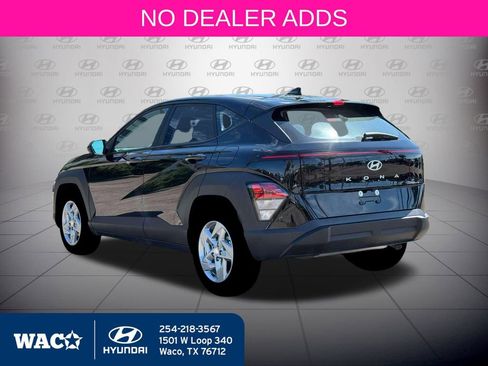 New 2026 Hyundai Kona SE image 7