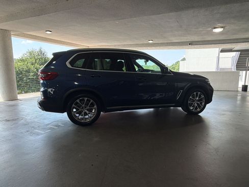 Used 2019 BMW X5 xDrive40i w/ Convenience Package AWD/4WD image 5