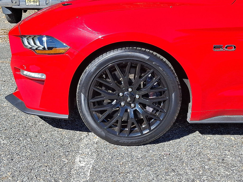 Used 2022 Ford Mustang GT w/ GT Performance Package RWD image 33