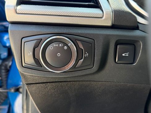 Used 2017 Ford Fusion S FWD image 31