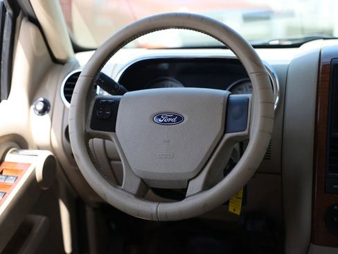Used 2006 Ford Explorer Eddie Bauer AWD/4WD image 27