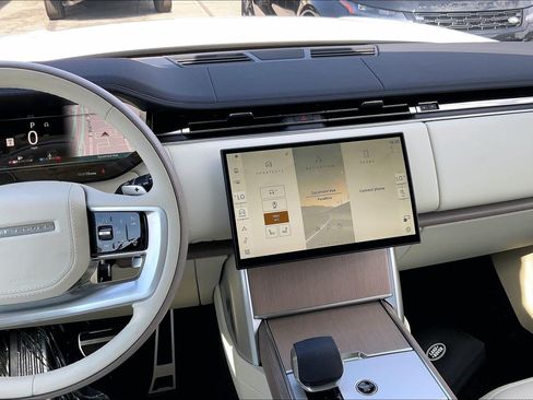 New 2026 Land Rover Range Rover SE AWD/4WD image 11