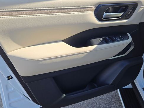 New 2026 Nissan Armada Platinum Reserve w/ Accent Package image 22