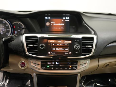 Used 2013 Honda Accord EX-L image 21