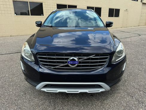 Used 2017 Volvo XC60 T6 Dynamic w/ Preferred Option Package AWD/4WD image 2