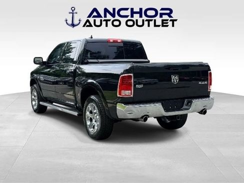 Used 2018 RAM 1500 Laramie w/ Convenience Group AWD/4WD image 6